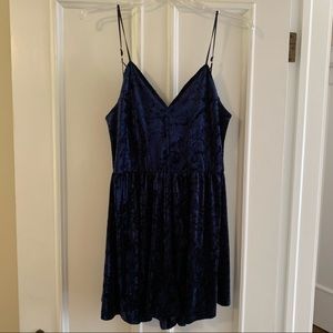 Primark Crushed Velvet Romper 12
